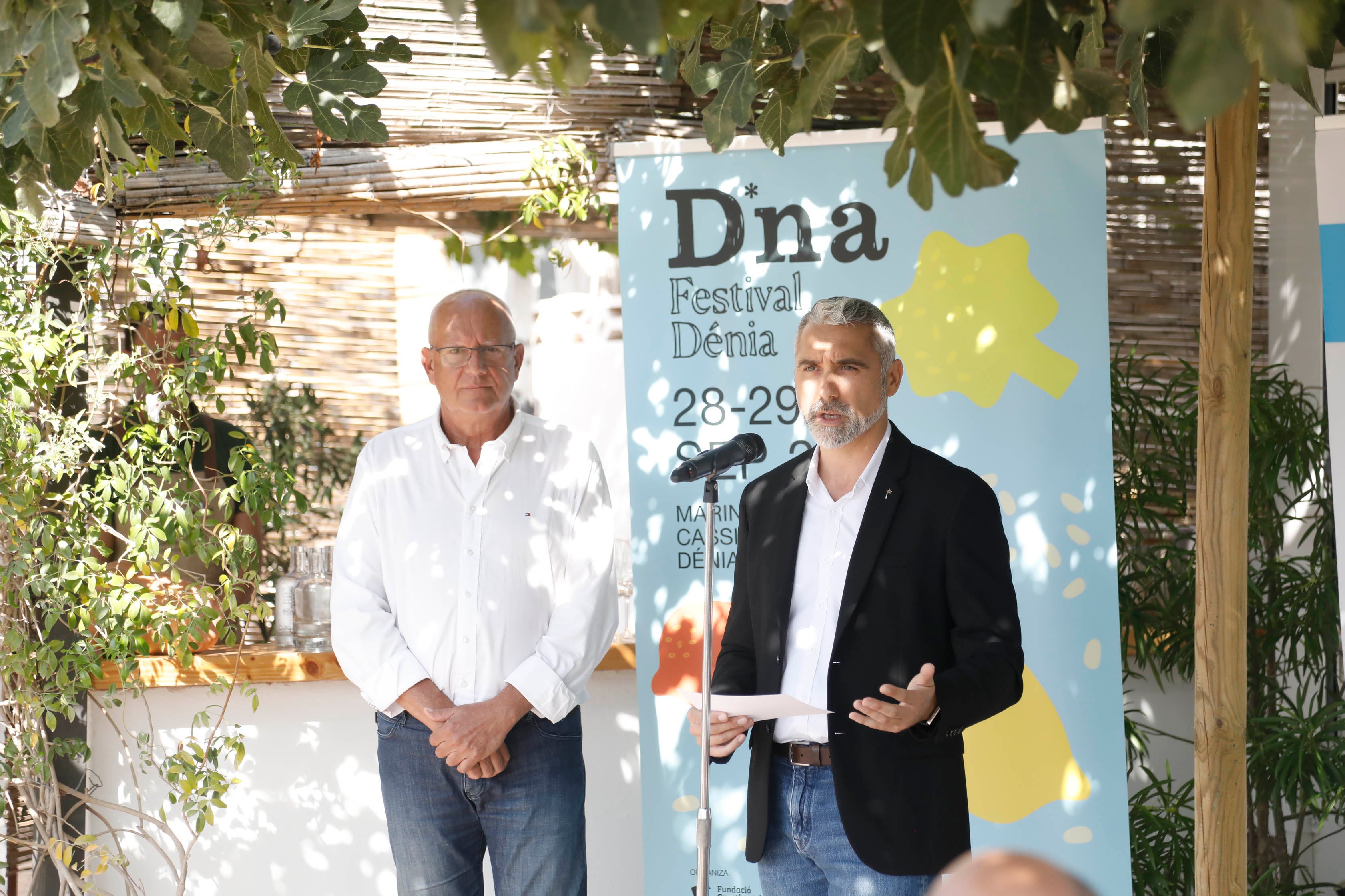D*na Festival Dénia rinde tributo al producto de la huerta desde la orilla del mar