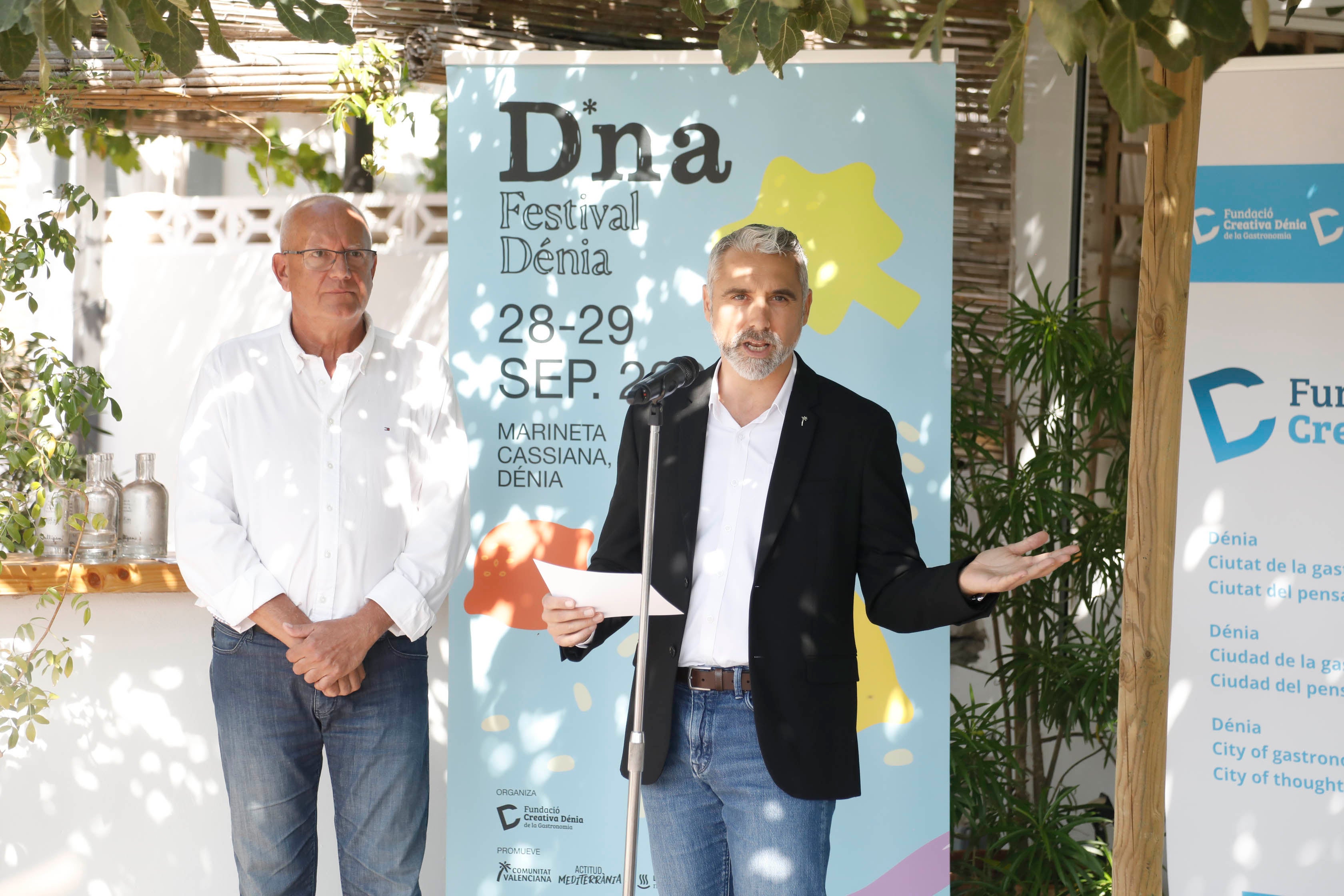 D*na Festival Dénia rinde tributo al producto de la huerta desde la orilla del mar