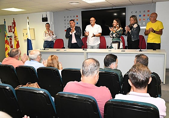 Antonio Galindo, reelegido presidente de la Federación de Barracas de Alicante.