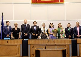 La oftalmóloga Medina Azahara Moya, durante la concesión del título honorífico.