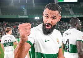 Mourad celebra la victoria ante el Mirandés.