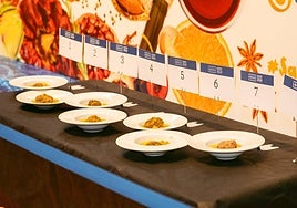 Propuestas de caldo con pelota en Alicante Gastronómica.