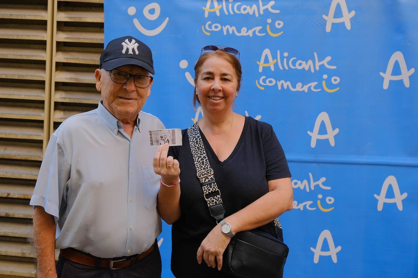 Las calles de Alicante se llenan con un sinfín de actividades