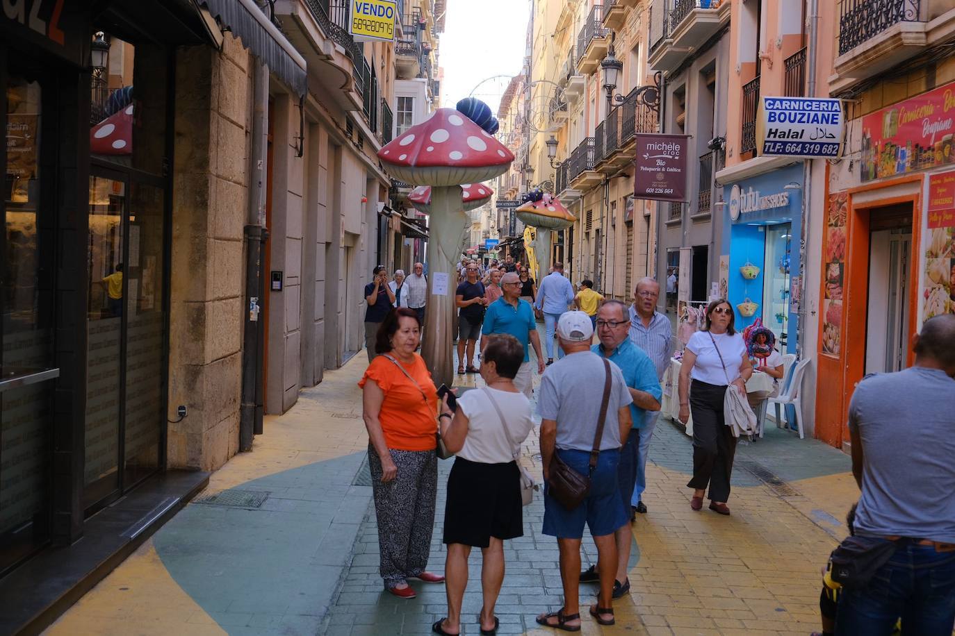 Las calles de Alicante se llenan con un sinfín de actividades