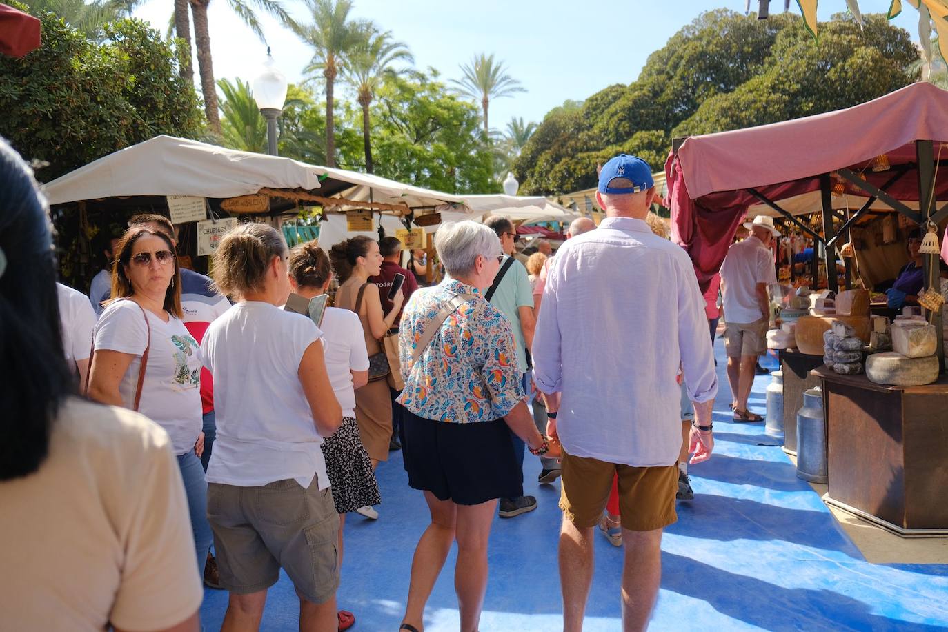 Las calles de Alicante se llenan con un sinfín de actividades