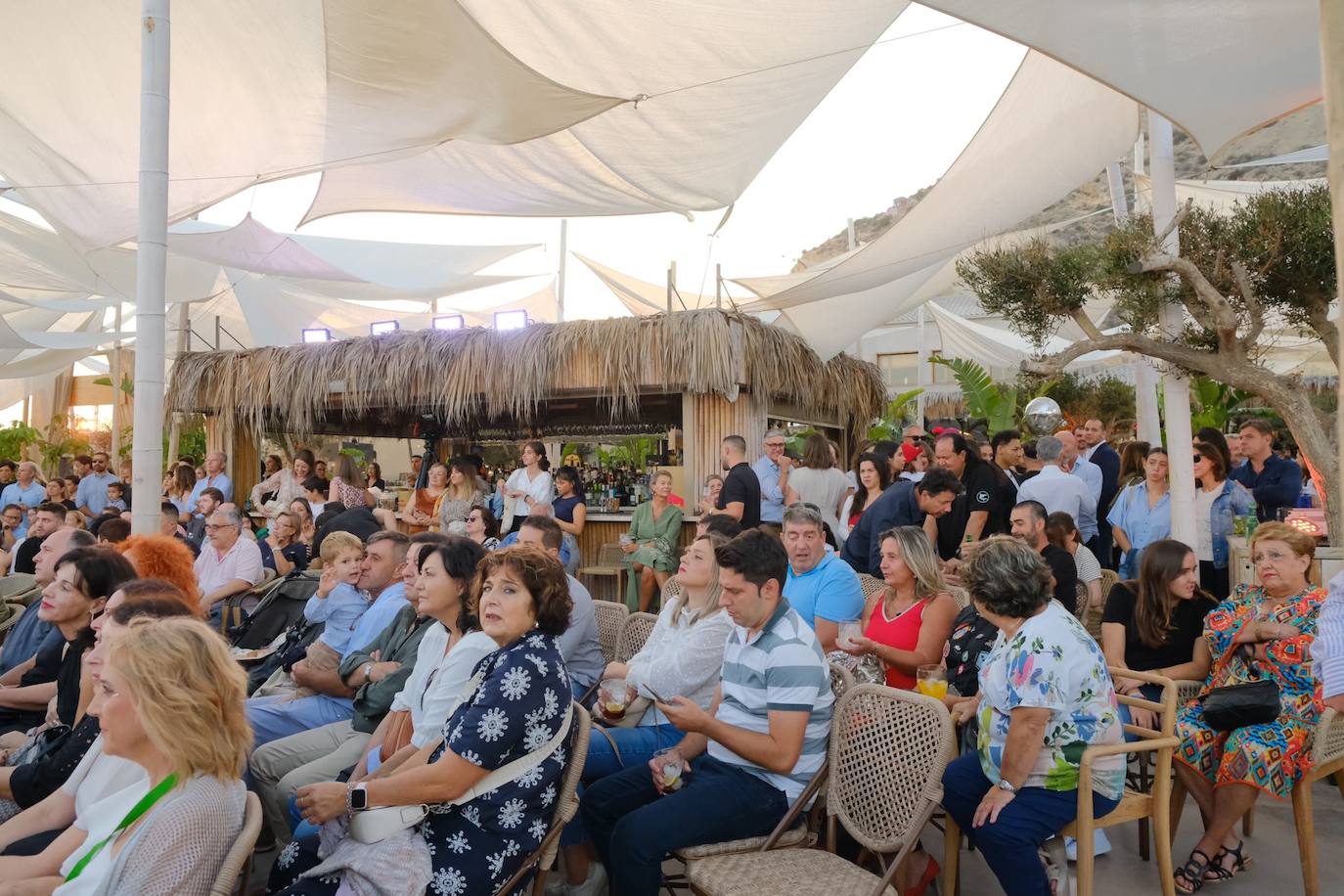 Vestidos con una sonrisa
