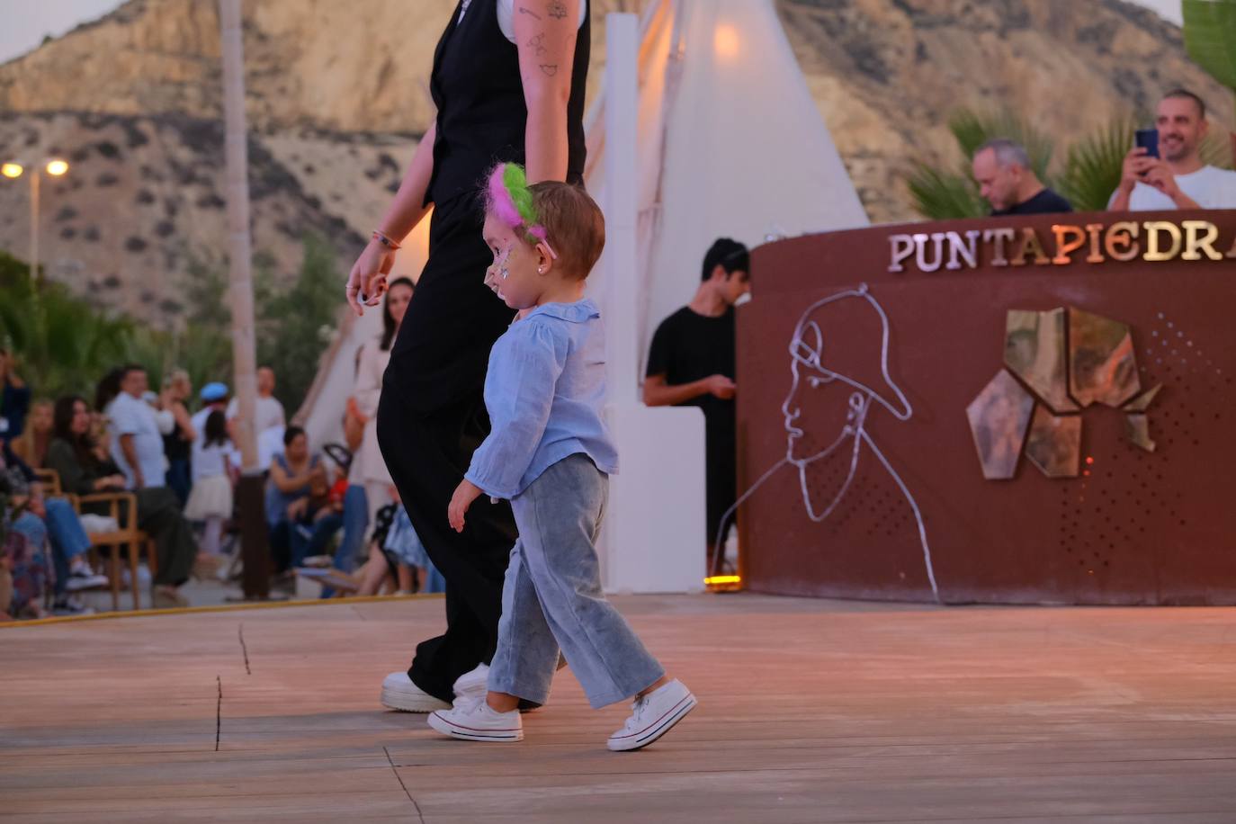 Vestidos con una sonrisa