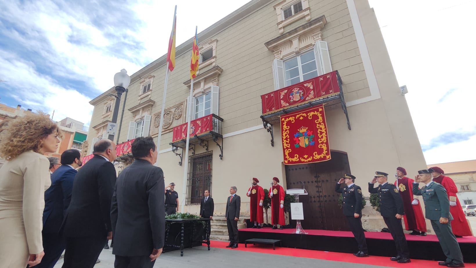 Acto institucional de Orihuela.