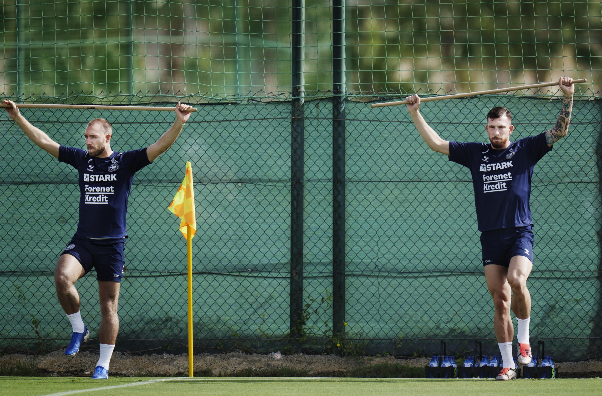 Dinamarca entrena en un pueblo de Alicante antes de enfrentarse a España