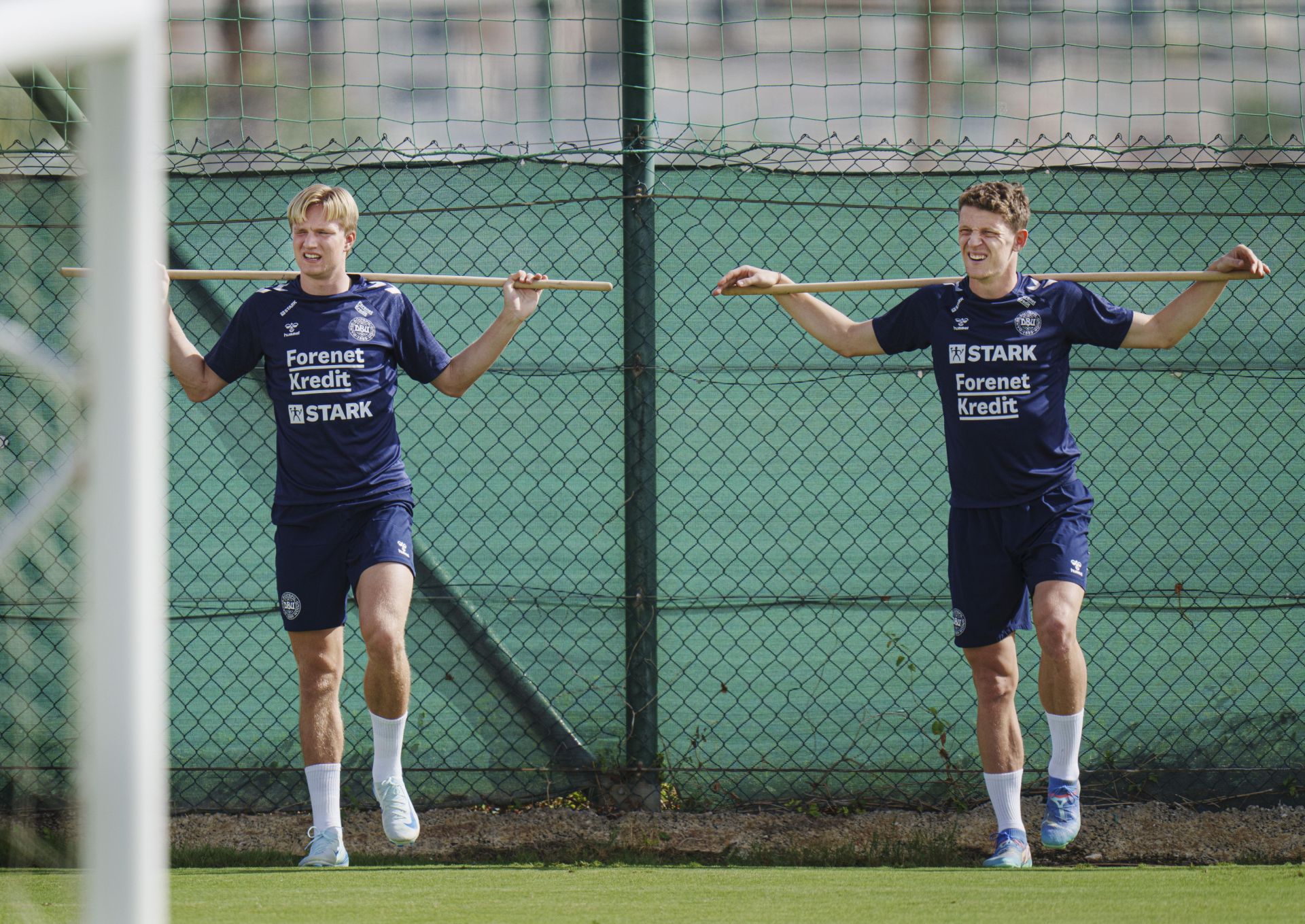 Dinamarca entrena en un pueblo de Alicante antes de enfrentarse a España