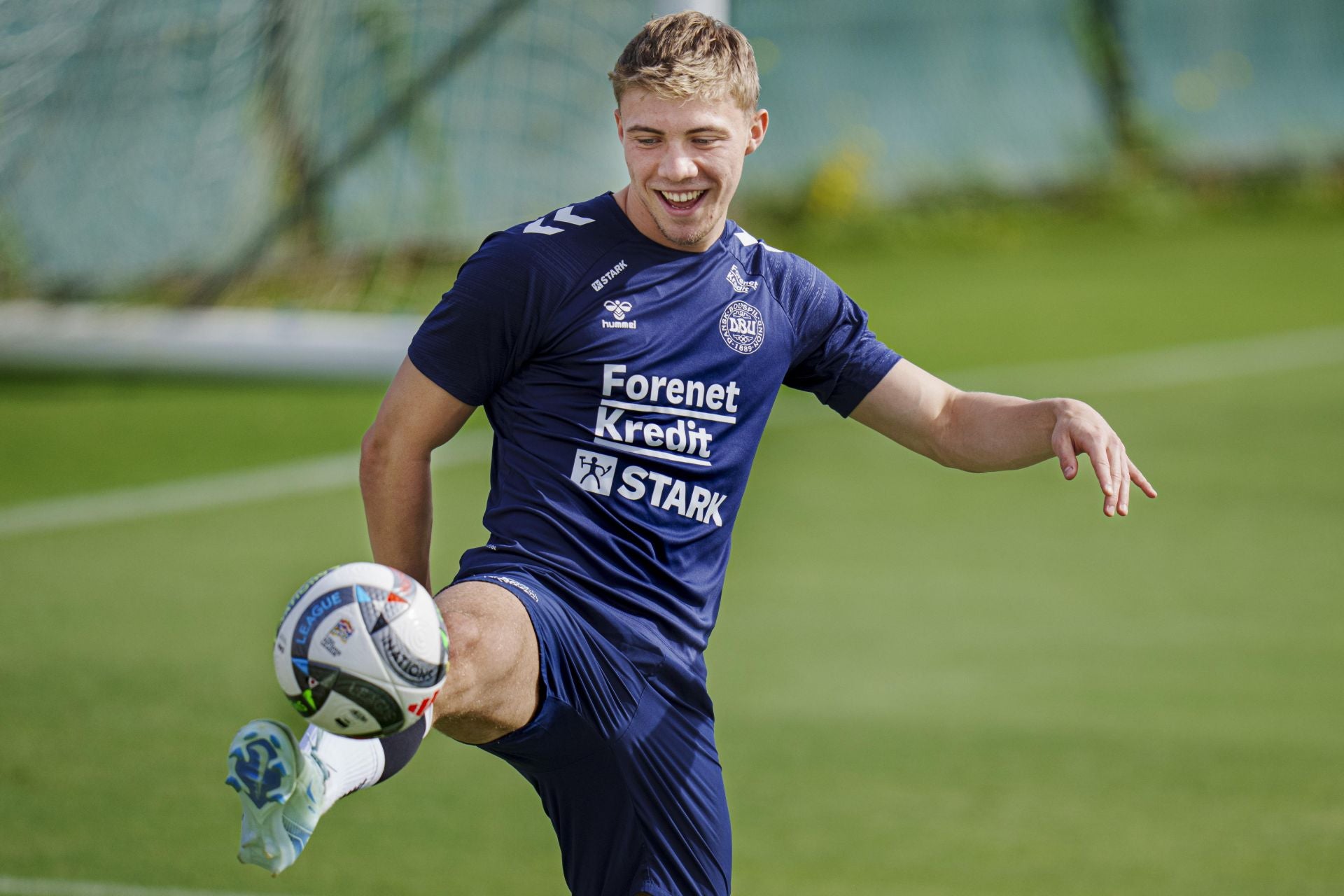 Dinamarca entrena en un pueblo de Alicante antes de enfrentarse a España