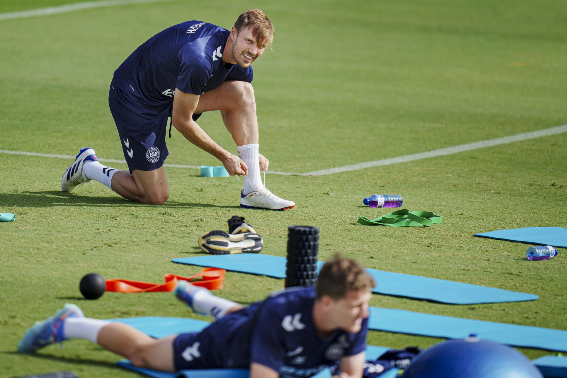 Dinamarca entrena en un pueblo de Alicante antes de enfrentarse a España