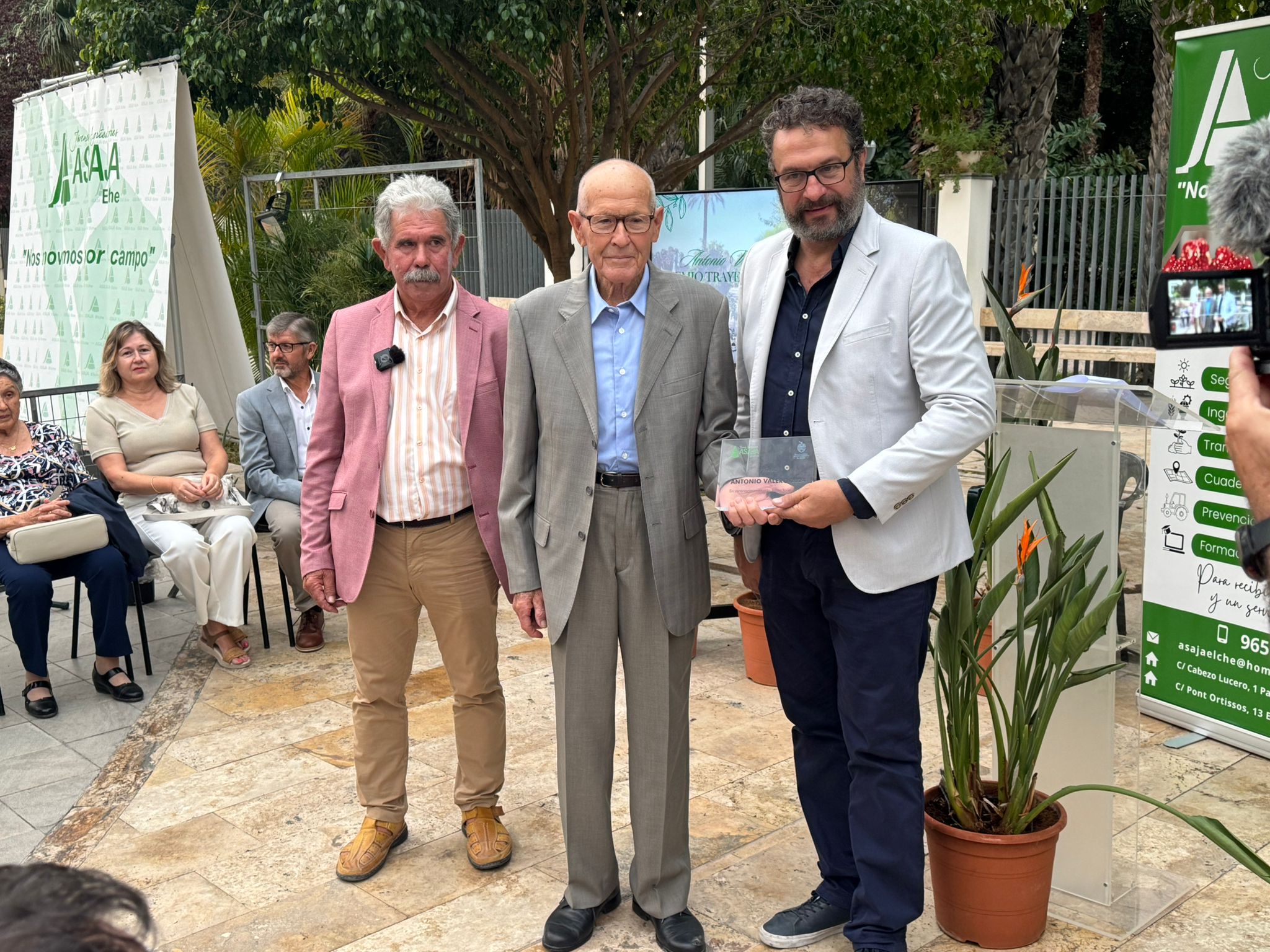 Premio Antonio Valero a Pedro Pascual.