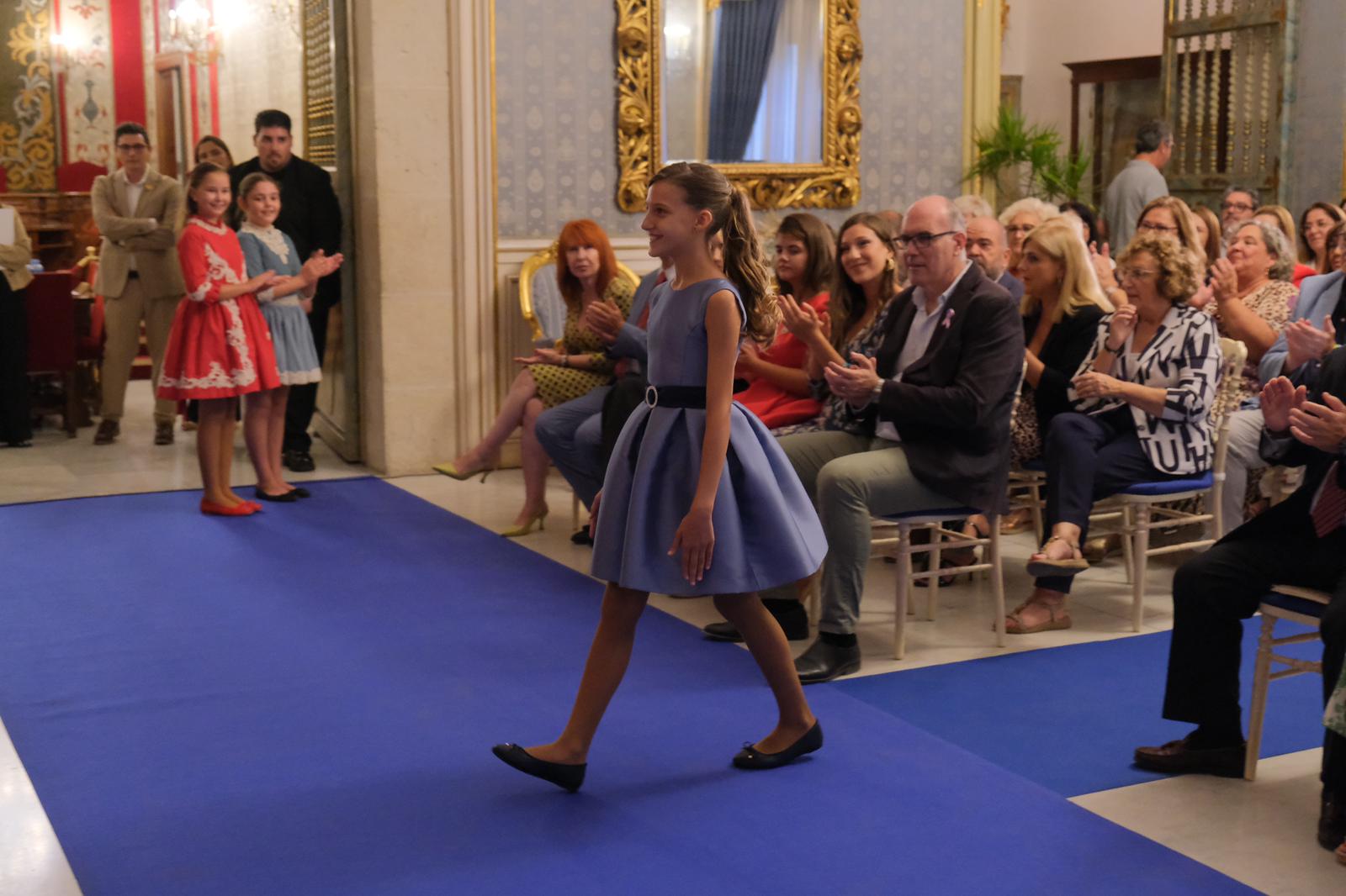 La recepción de las candidatas a reinas de la Fafba, en imágenes