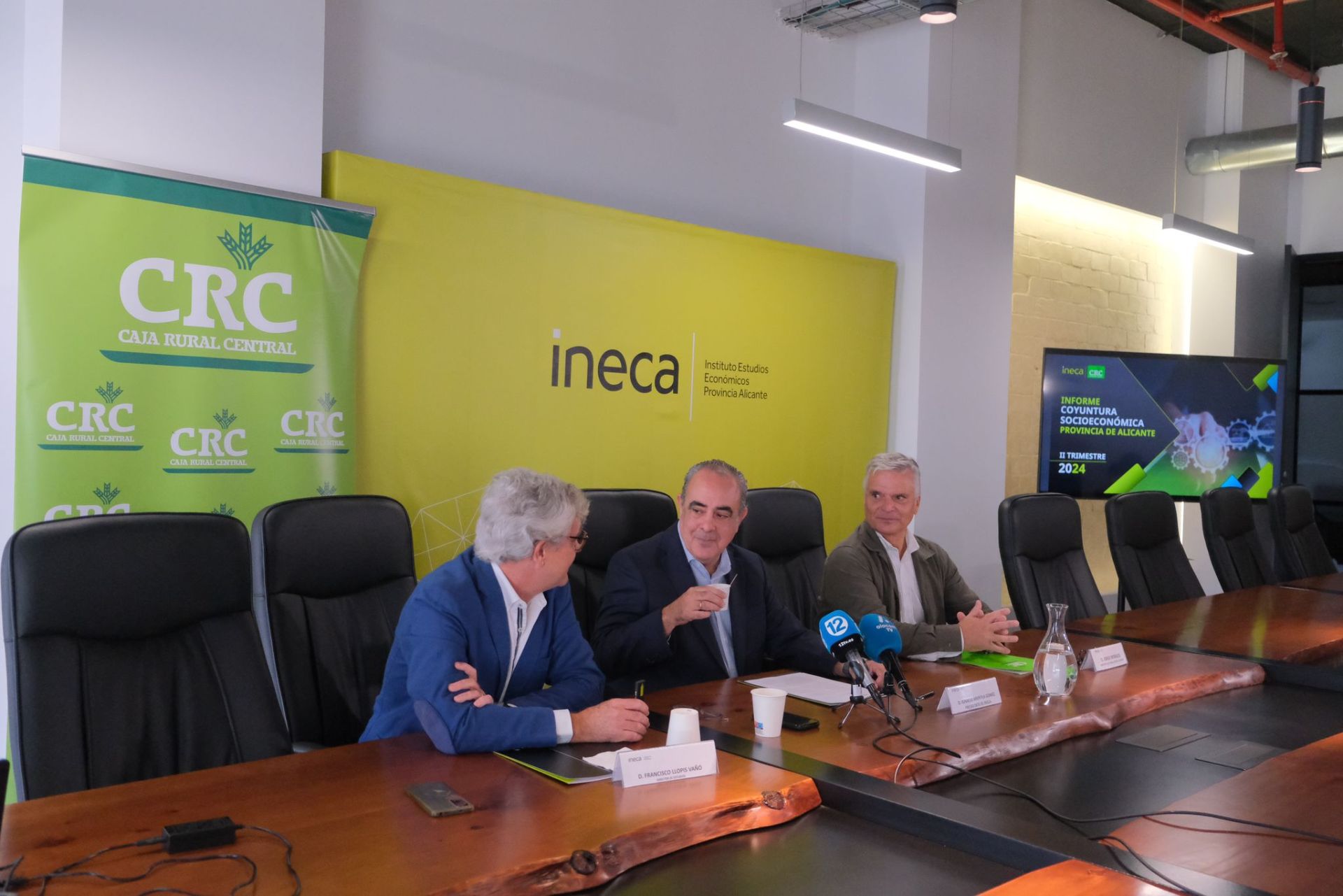 Presentation of the Ineca economic report.