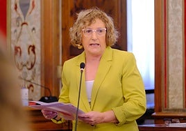 La portavoz socialista, Ana Barceló, en el Debate del Estado de la Ciudad.