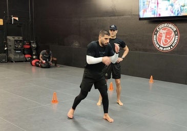 Un alicantino, clave en la espectacular forma física de Ilia Topuria