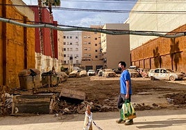Así son los 160 kilómetros que recorre cada día la comida para los afectados de la DANA