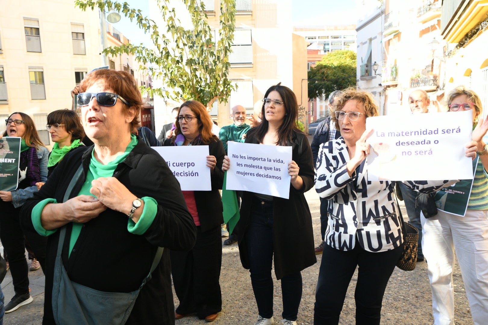 Protesta contra la oficina «antiaborto» de Alicante