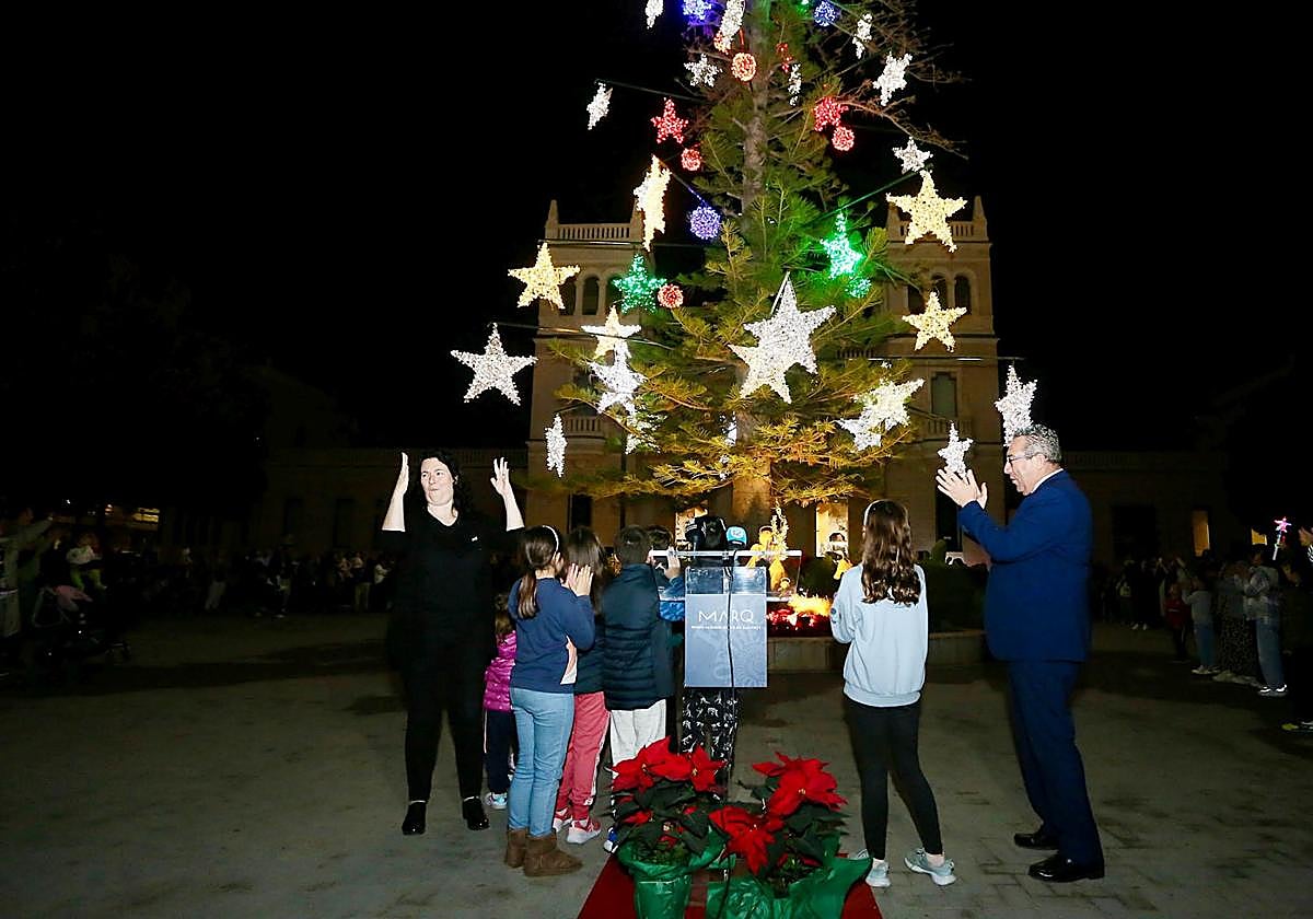 Encendido del Árbol de Navidad del Marq