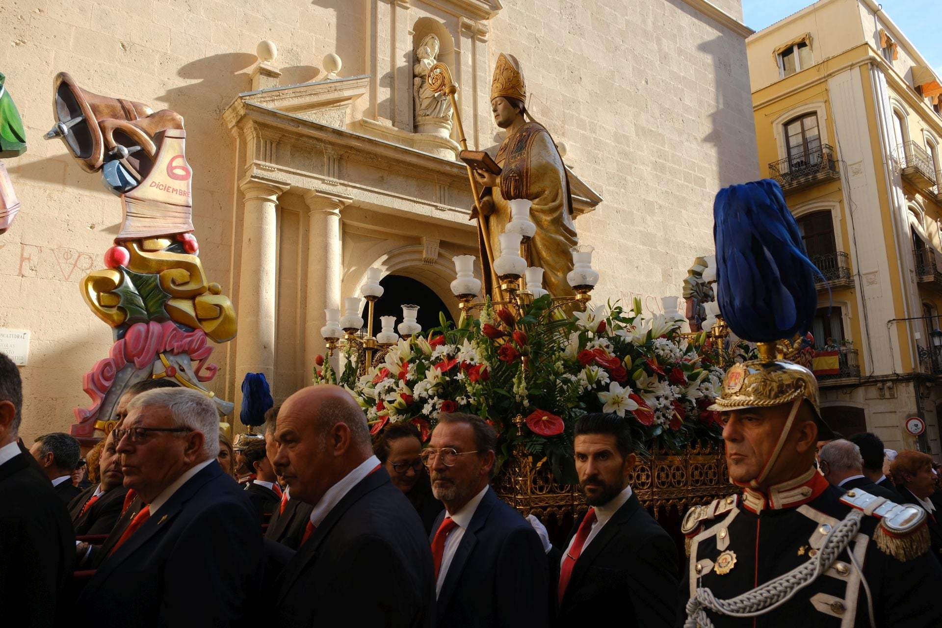 Alicante honra a San Nicolás