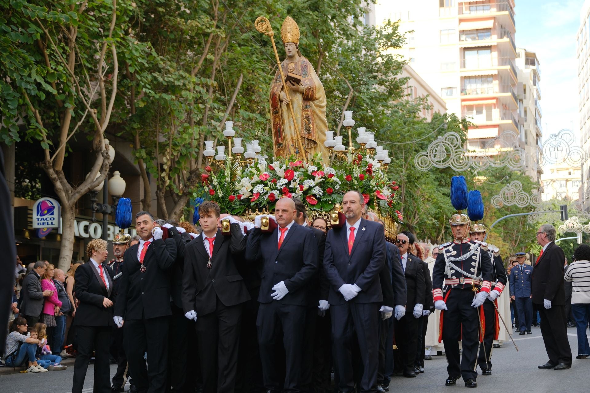 Alicante honra a San Nicolás