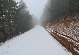 Nieve en la Sierra de Aitana este miércoles.
