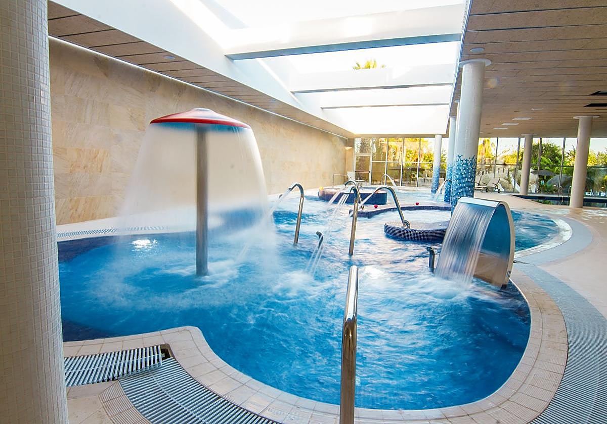 Jacuzzi de uno de los campings de Alicante.