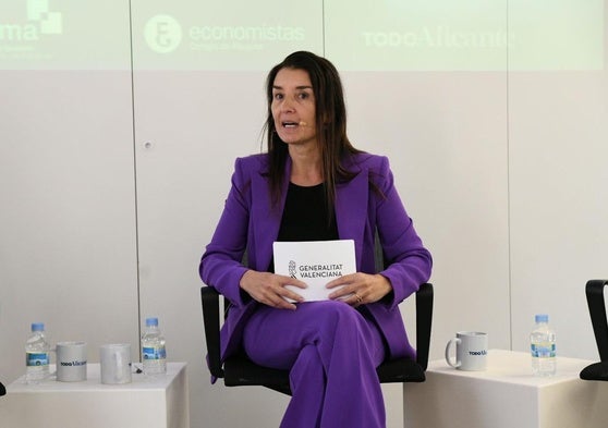 La consellera Ruth Merino durante el foro de TodoXAlicante.