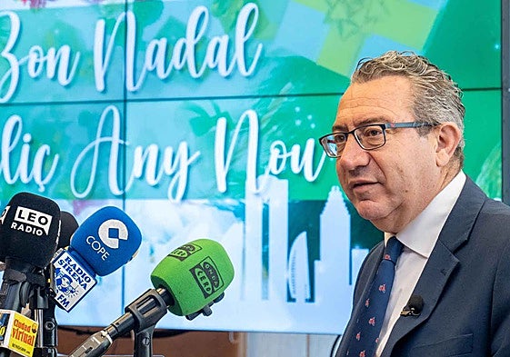 Toni Pérez, esta mañana, durante su rueda de prensa