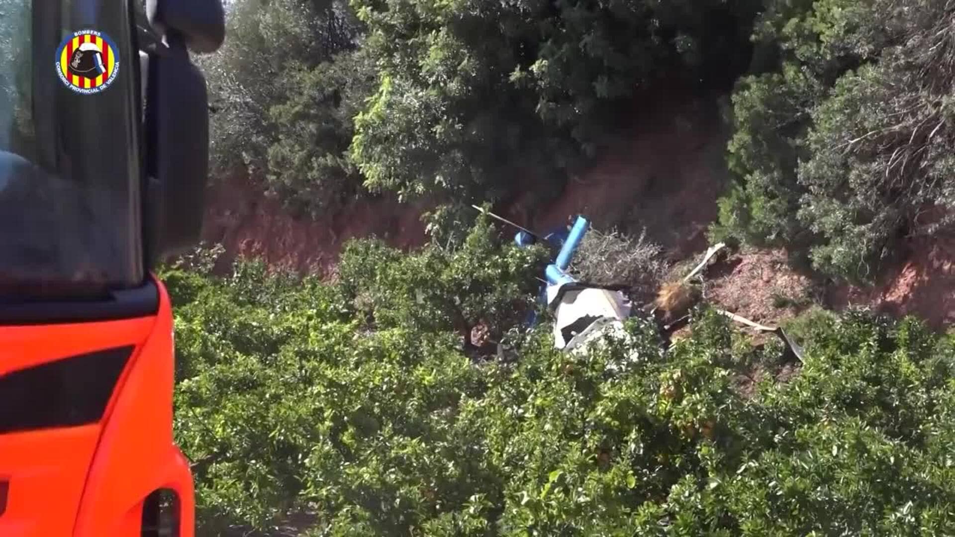 Tres fallecidos tras colisionar un helicóptero con las líneas de alta tensión en Monte Picayo