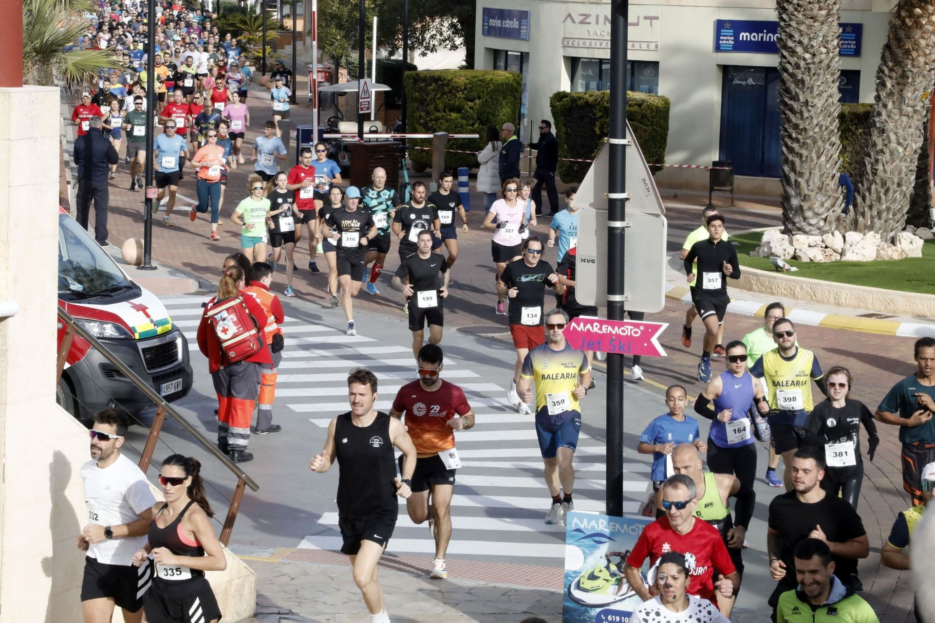 Así ha sido la IX Carrera del Roscón de Reyes en Dénia
