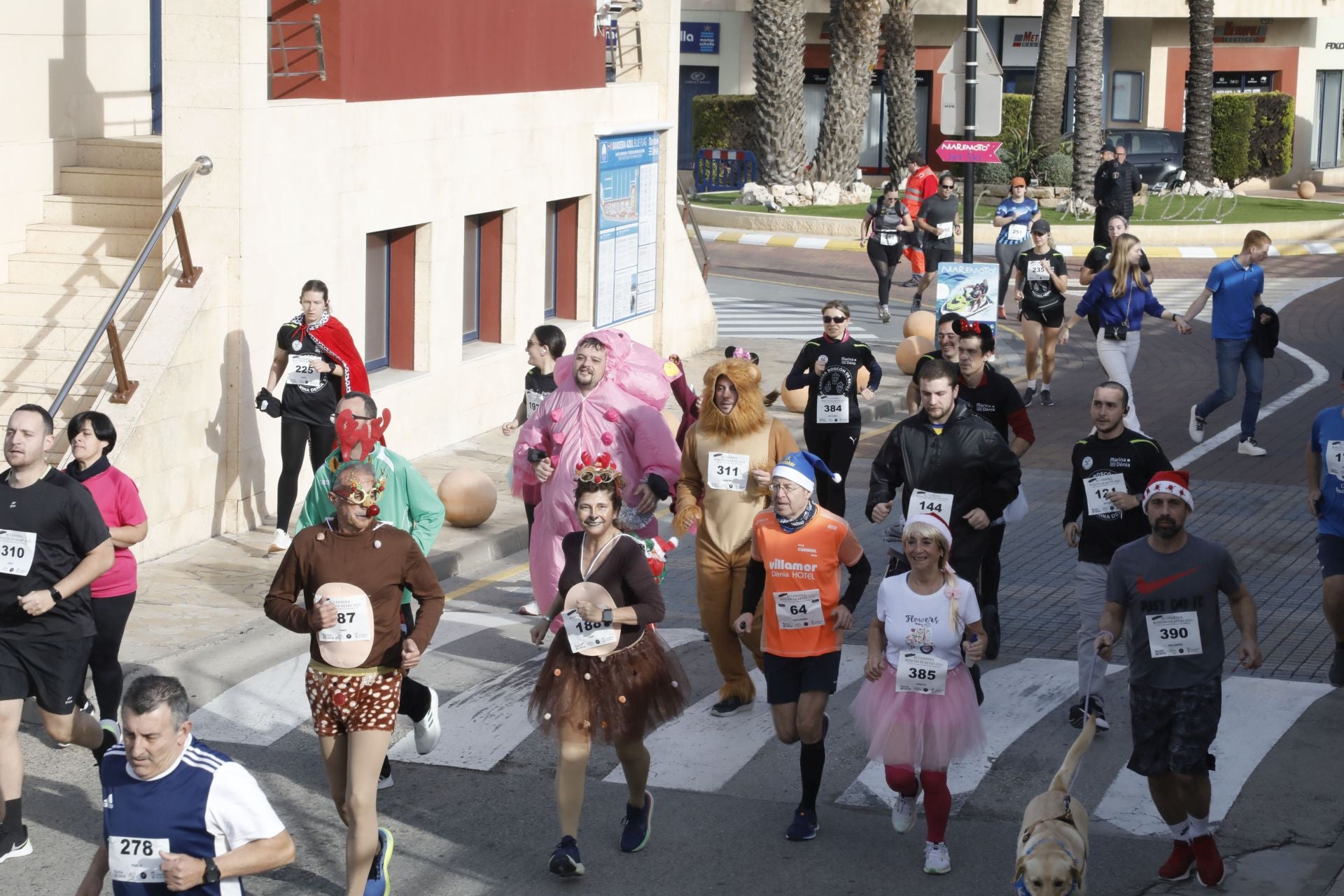 Así ha sido la IX Carrera del Roscón de Reyes en Dénia
