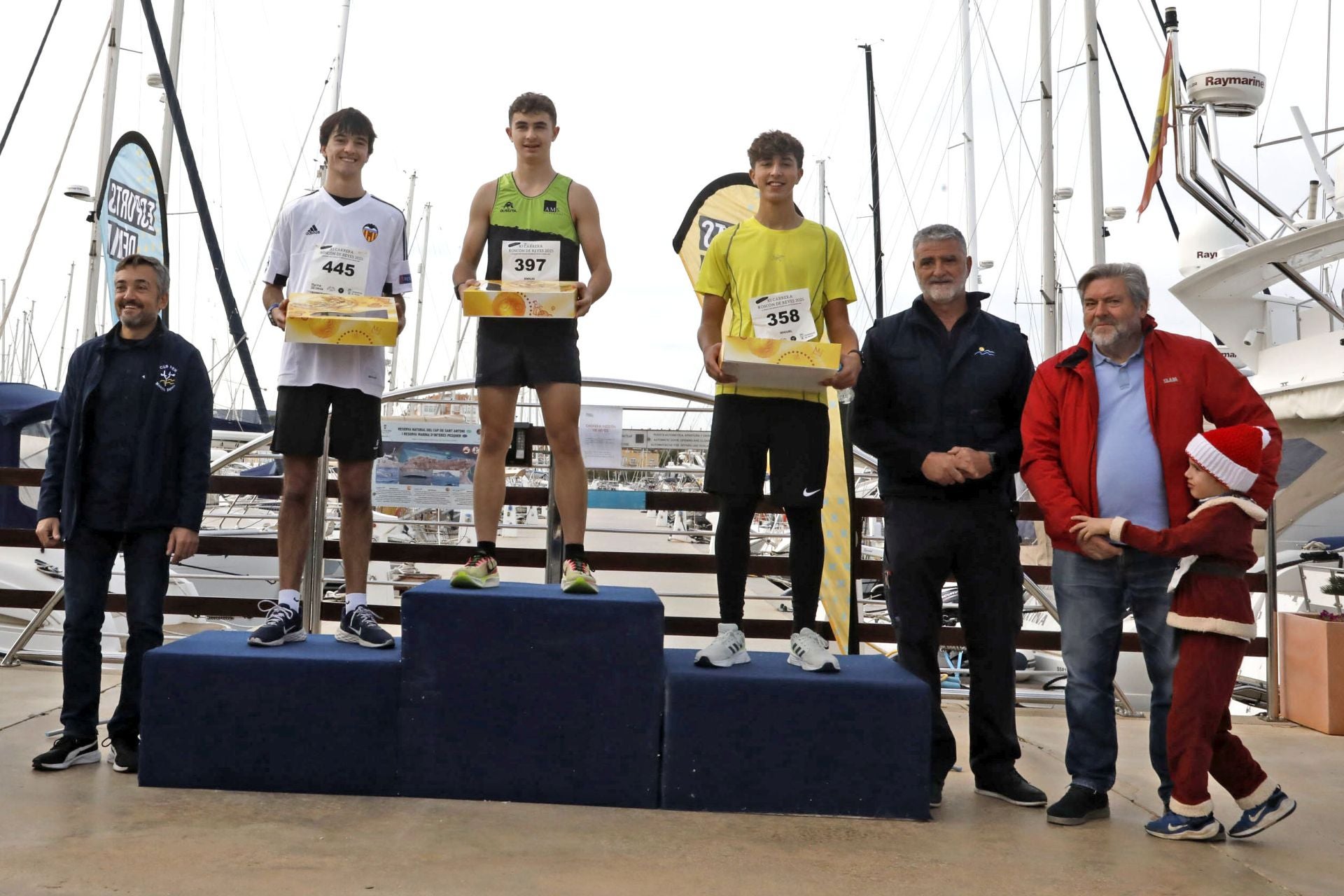 Así ha sido la IX Carrera del Roscón de Reyes en Dénia