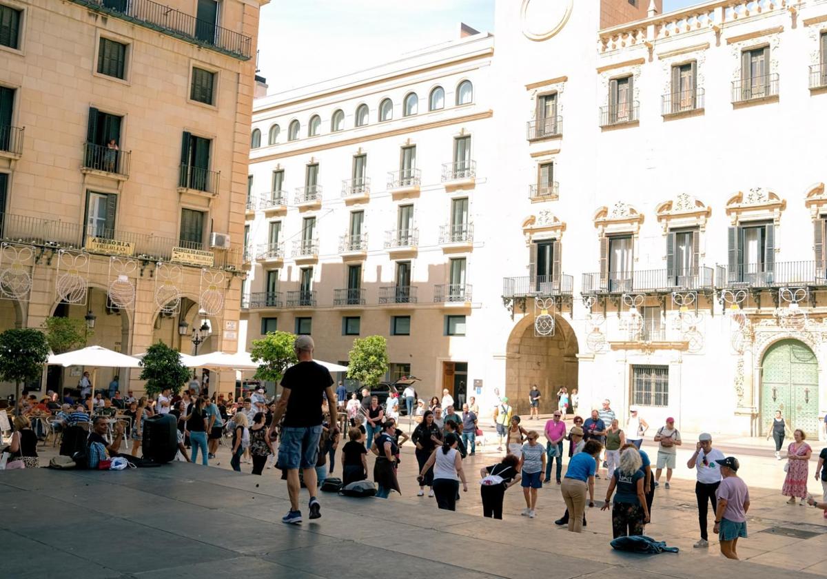 Plaza del Ayuntamiento de Alicante.