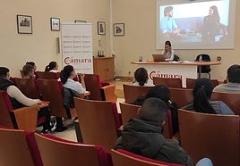 Acciones formativas para jóvenes por parte de Cámara Orihuela.