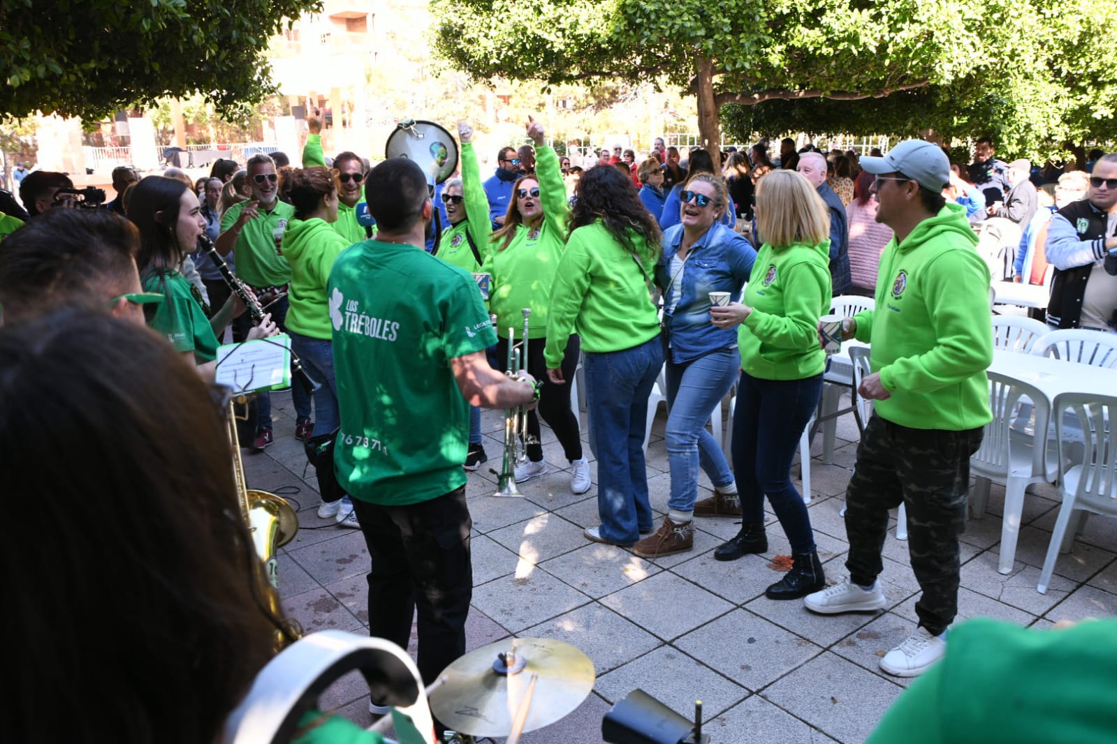 Las antiguas cocheras del tranvía se convierten en la gran barraca de Alicante