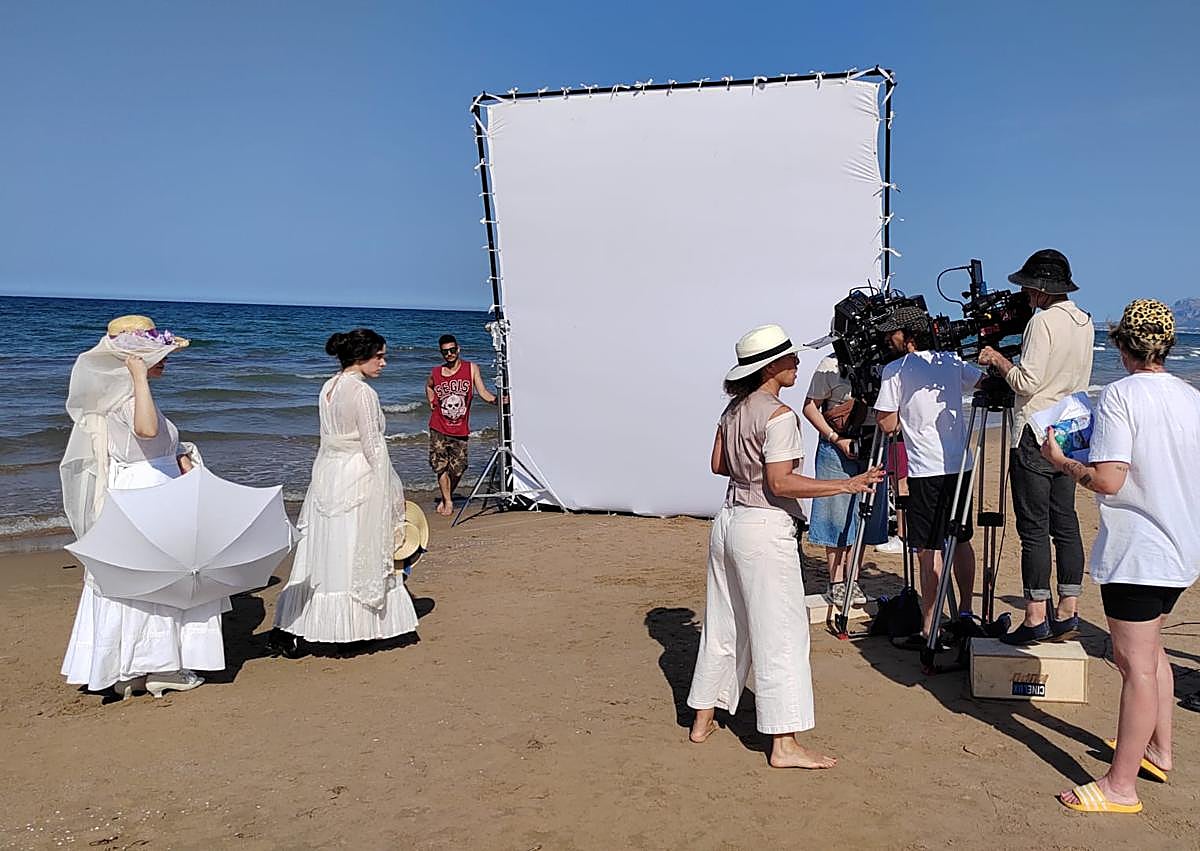 Imagen secundaria 1 - Rodaje de 'Sorolla'.