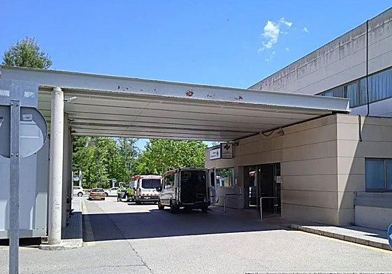 Acceso a las Urgencias del Hospital de Alcoi.