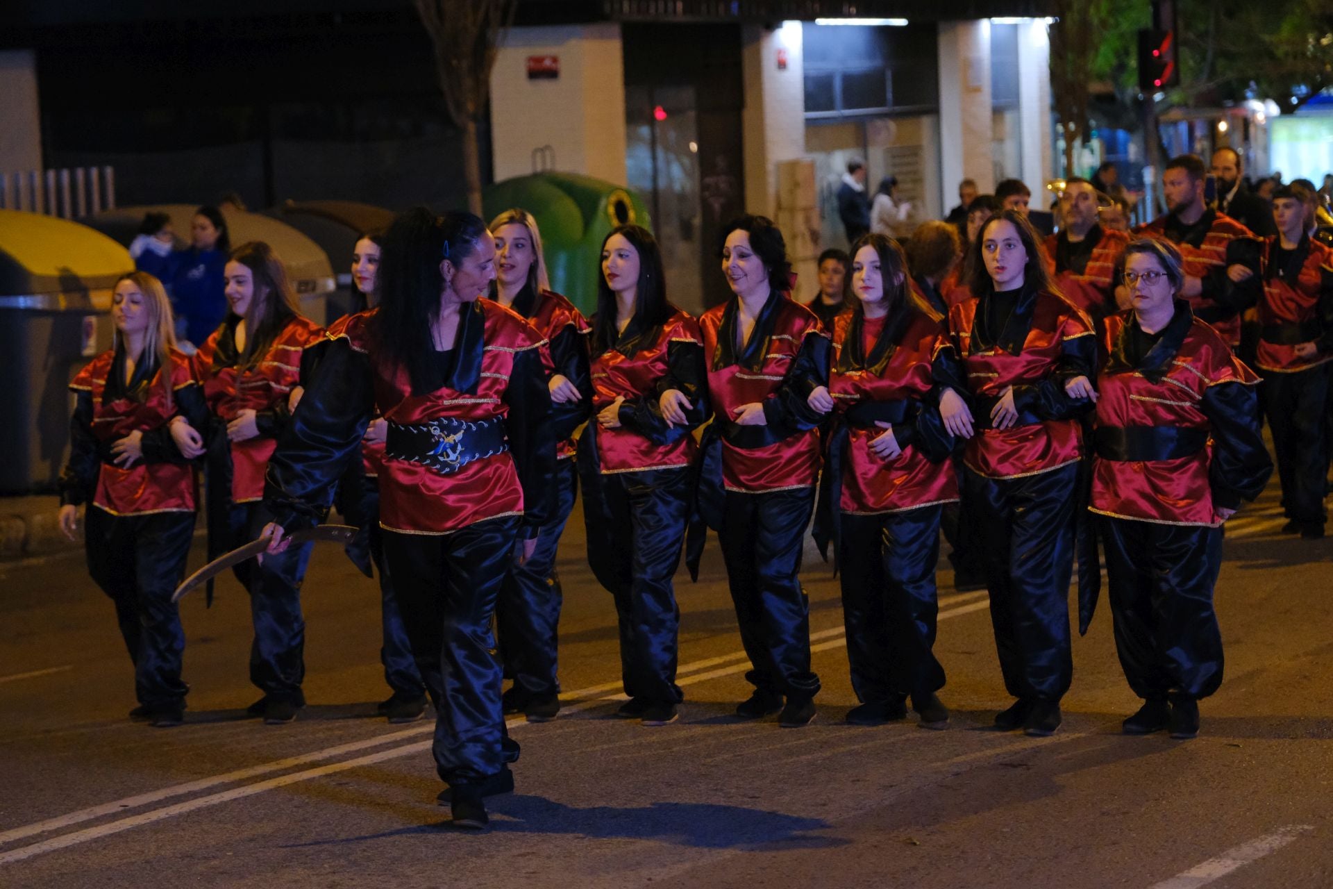 El desfile de Mig Any de los Moros y Cristianos de Altozano, en imágenes