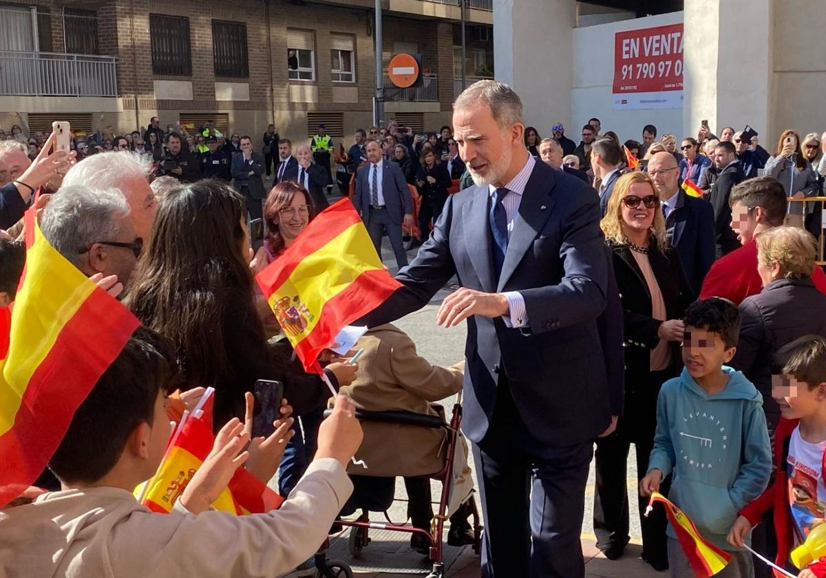 El Campello se rinde a Felipe VI