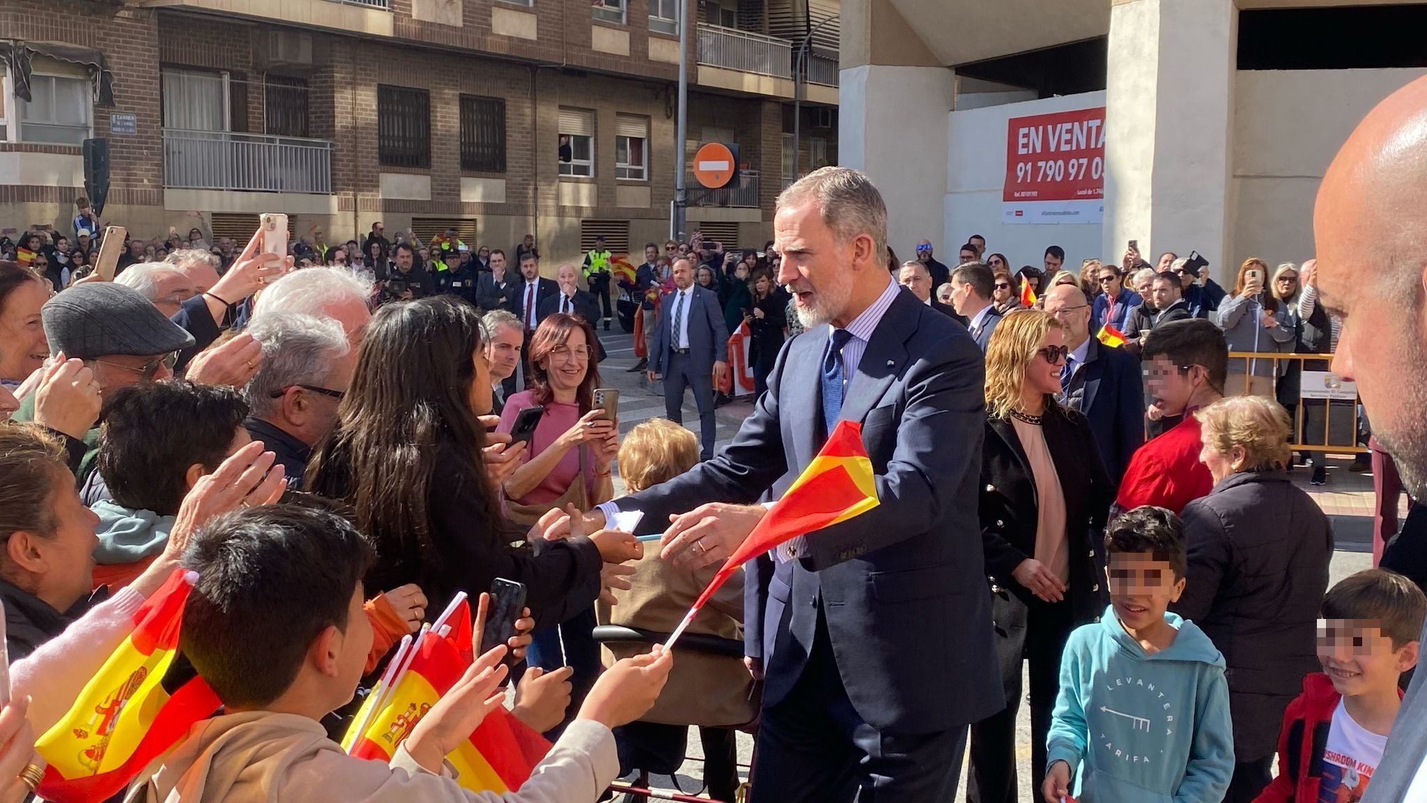 El Campello se rinde a Felipe VI