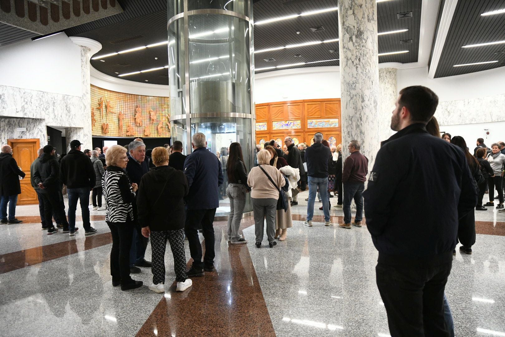 Alicante despide a Antonio Colomina