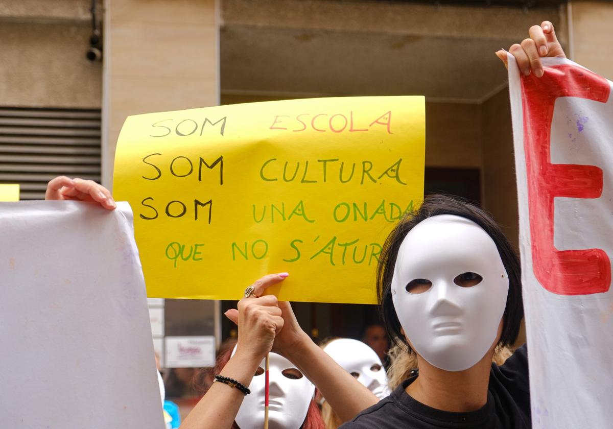 Vuelven las movilizaciones a Alicante contra la consulta de la lengua en los colegios