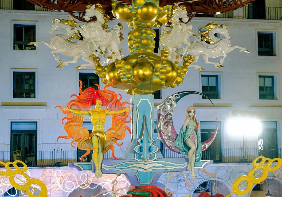 ¿Hogueras o fallas? El estilo y la plantà en Alicante, a debate