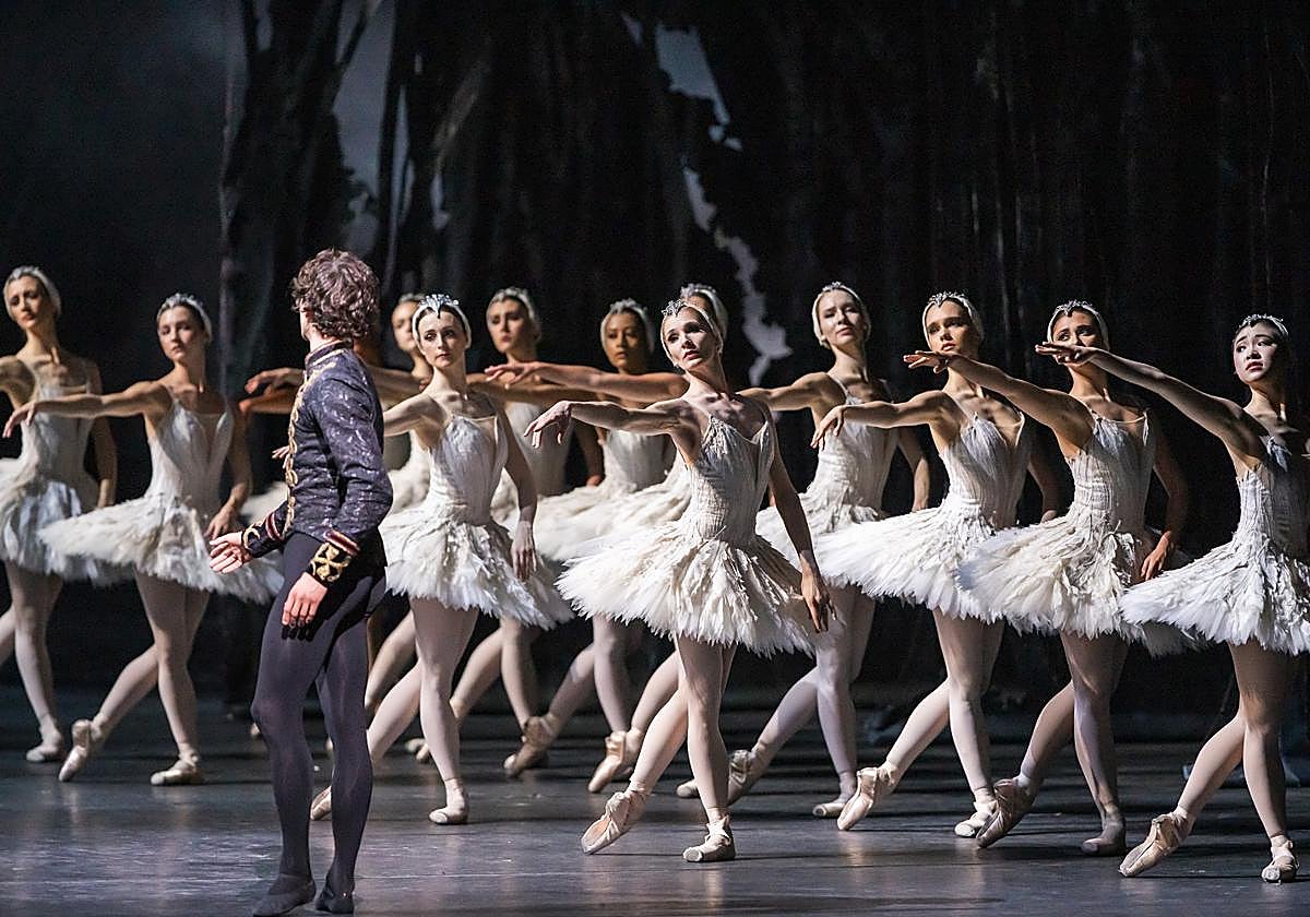 'El lago de los cisnes' del Royal Ballet.