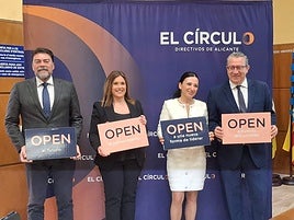 Presentación de Opendir. De izquierda a derecha: el alcalde de Alicante, Luis Barcala; la directora comercial de Caixabank en la Comunitat, Rosa Piqueras; la presidenta de El Círculo, Eva Toledo; y el presidente de la Diputación, Toni Pérez.