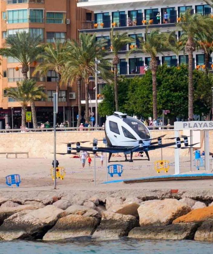 Imagen secundaria 2 - Un aerotaxi entre drones y rascacielos en Benidorm