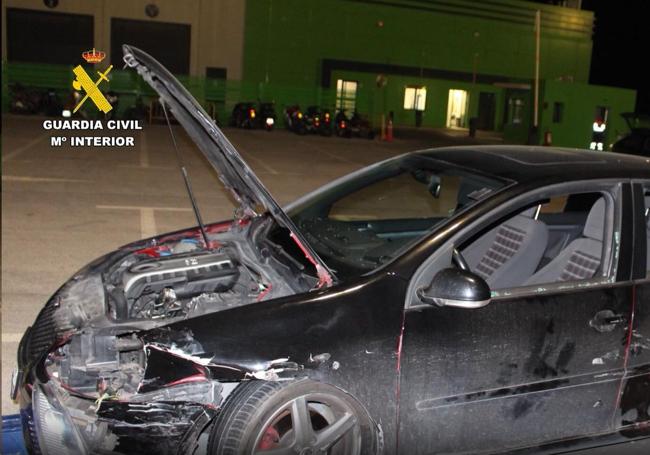 Suspects' vehicle.