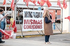 Concentración de los trabajadores de las ITV.